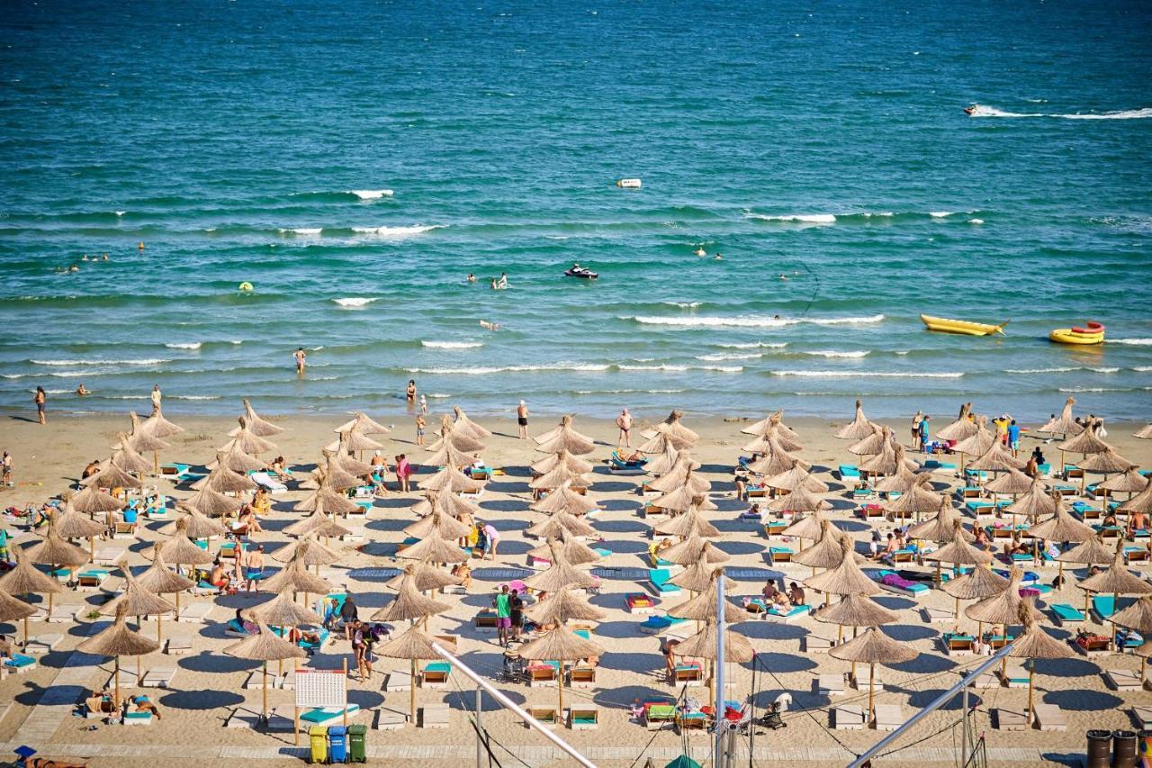 Olive Apartment In Spa N Pool Resort-Parking Mamaia Exteriér fotografie