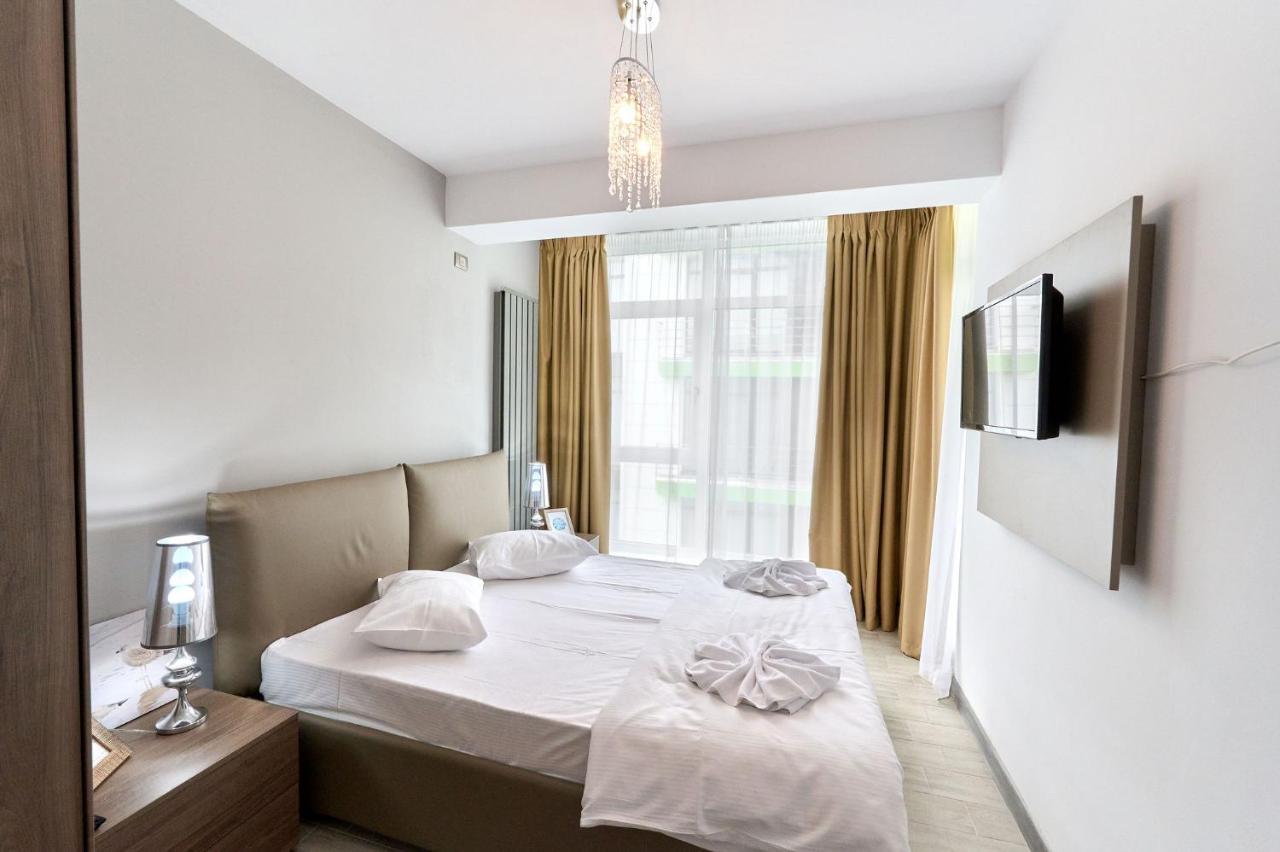 Olive Apartment In Spa N Pool Resort-Parking Mamaia Exteriér fotografie