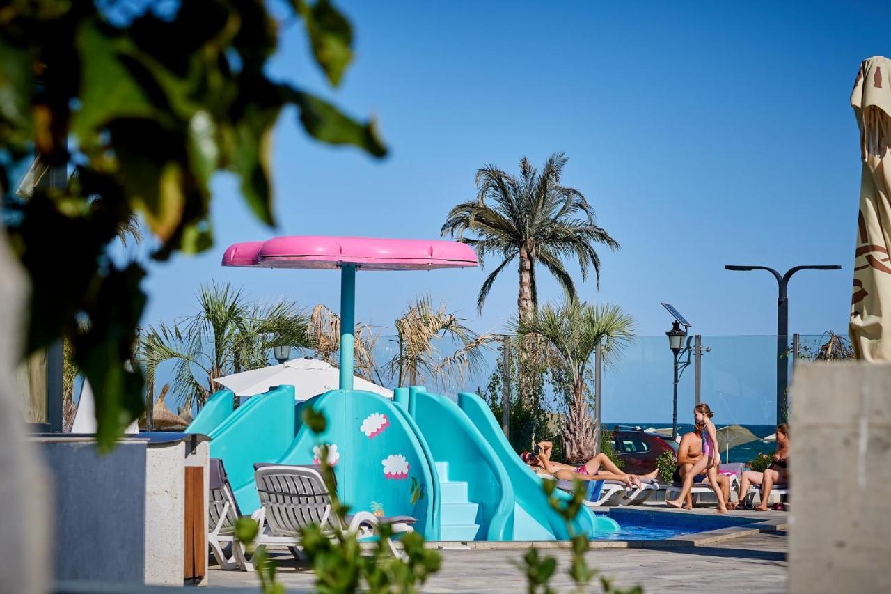 Olive Apartment In Spa N Pool Resort-Parking Mamaia Exteriér fotografie